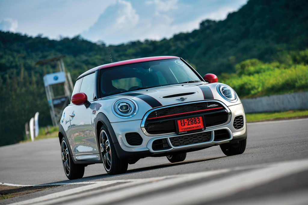 MINI JCW Hatch-1000 copy