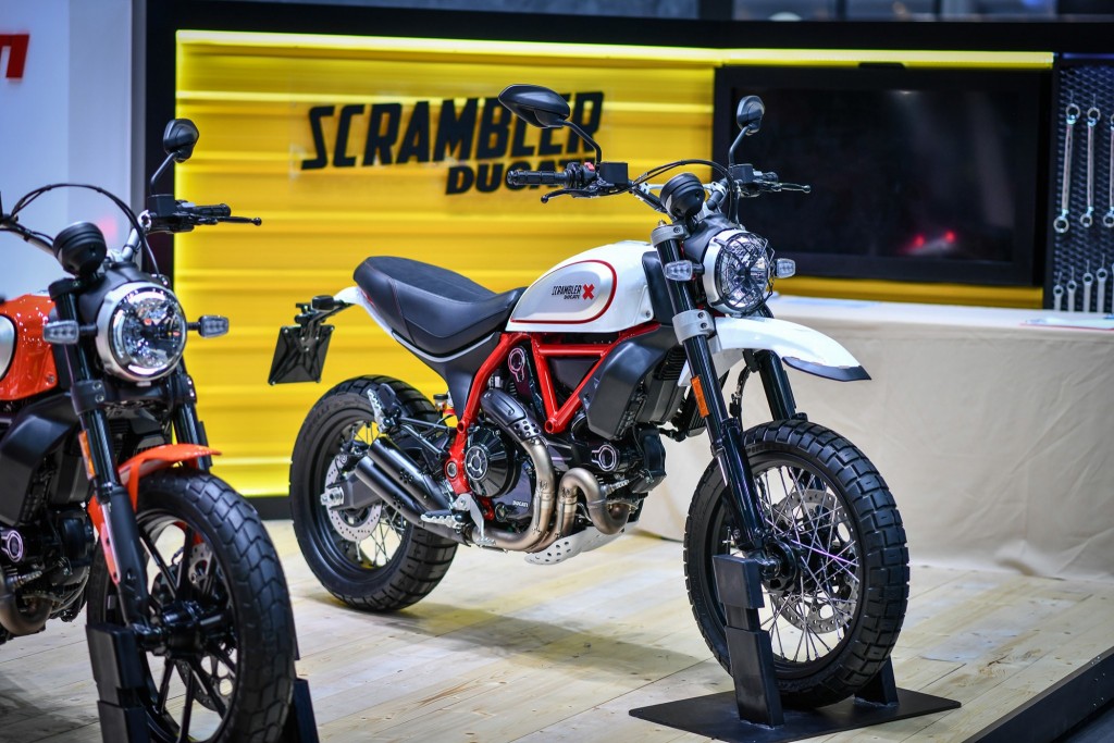 Scrambler Desert Sled_1