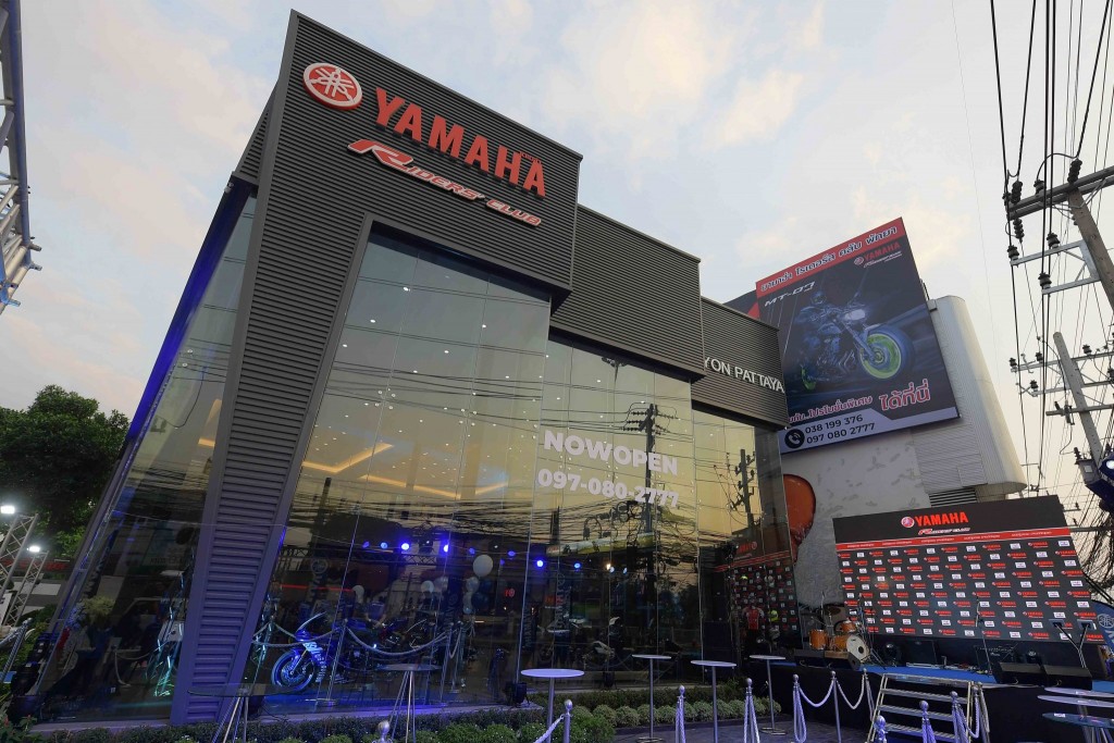 16 ยามาฮ่ารุกตลาดบิ๊กไบค์ต่อเนื่องเปิดโชว์รูม Yamaha Riders’ club Pattaya