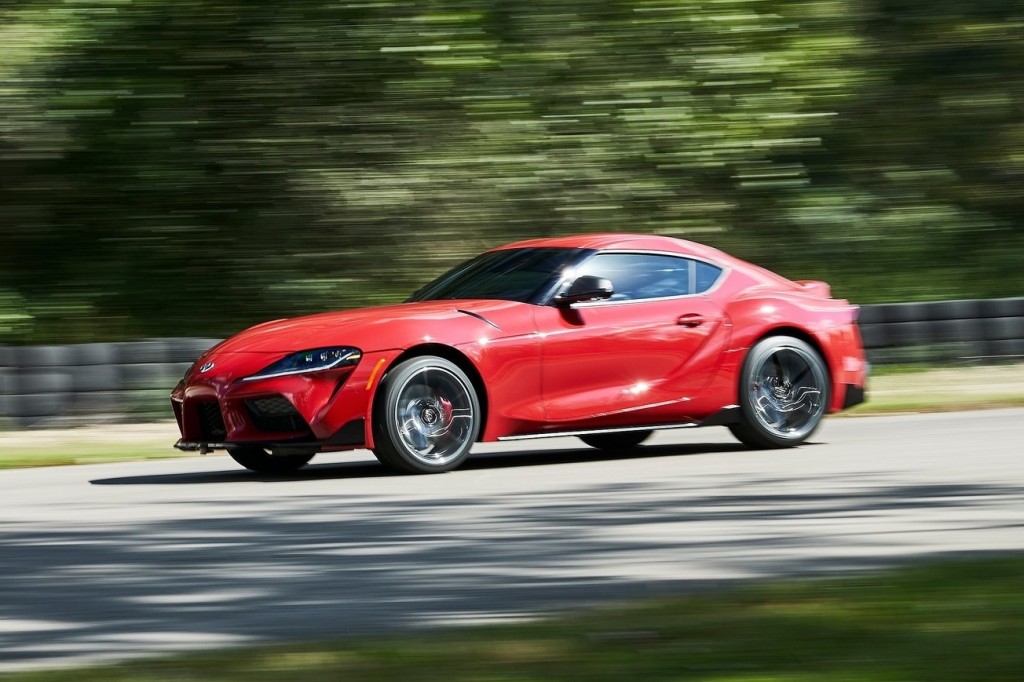 Toyota-Supra-2020-1600-0d