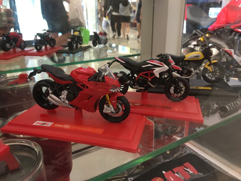 1F967790-A868-4536-99F6-D1C78AC455E9