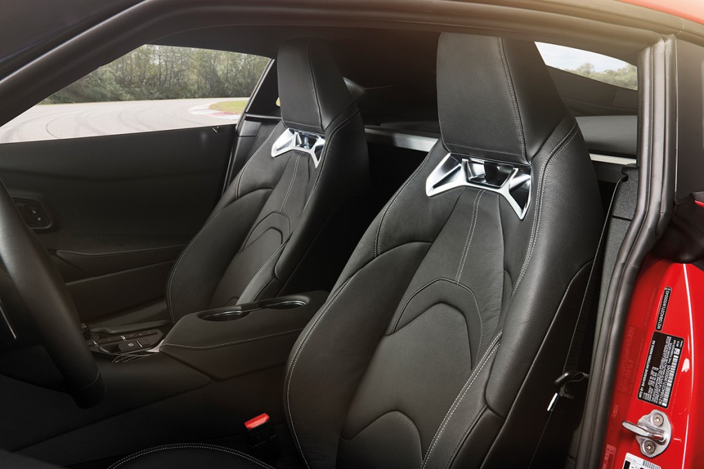 2020_Supra_Interior_03_59CD5BD4E604D4D181F46979DF4C00017457C copy