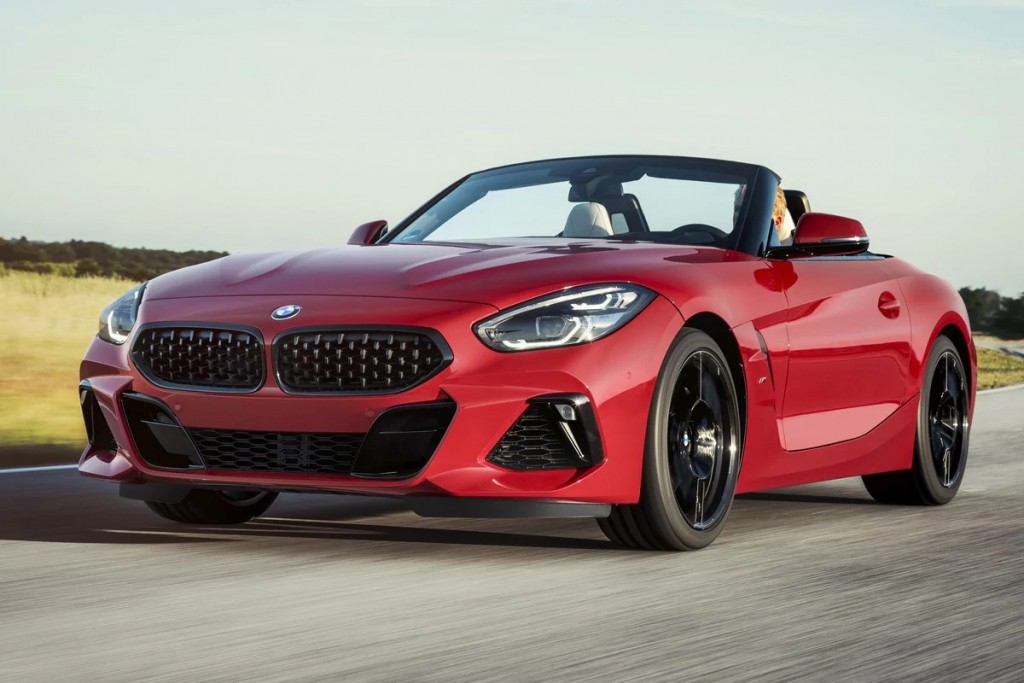 01-2019-bmw-z4-roadster-oem