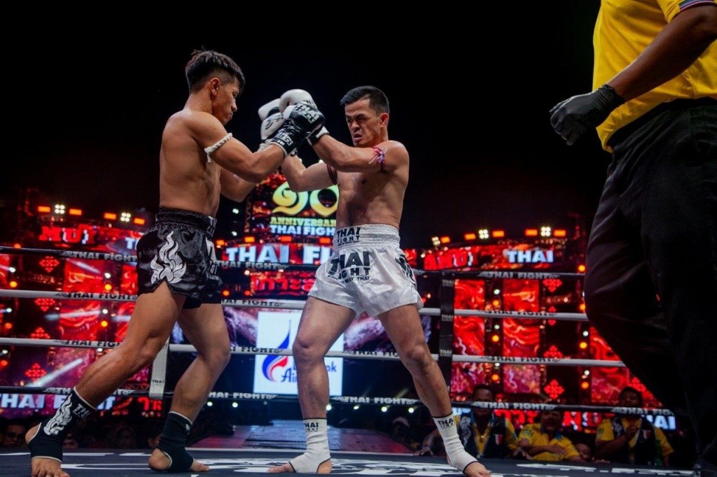 การประชันหมัดของคู่ Isuzu Cup Super Fight 2019