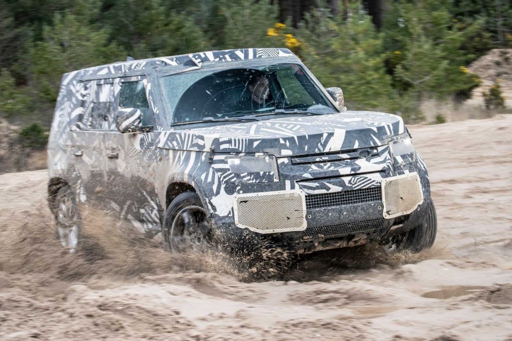 2020-land-rover-defender-testing (2)