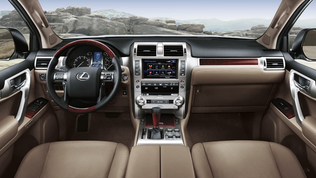 Lexus-GX-interior-sepia-leather-trim-gallery-overlay-1204x677-LEX-GXG-MY18-0016-01_M75