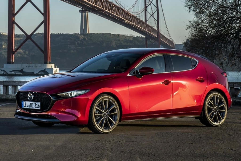 Mazda-3-2019-1600-10