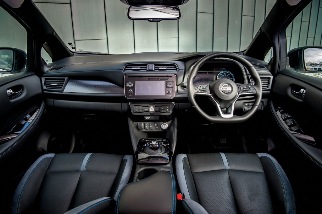 LEAF-interior