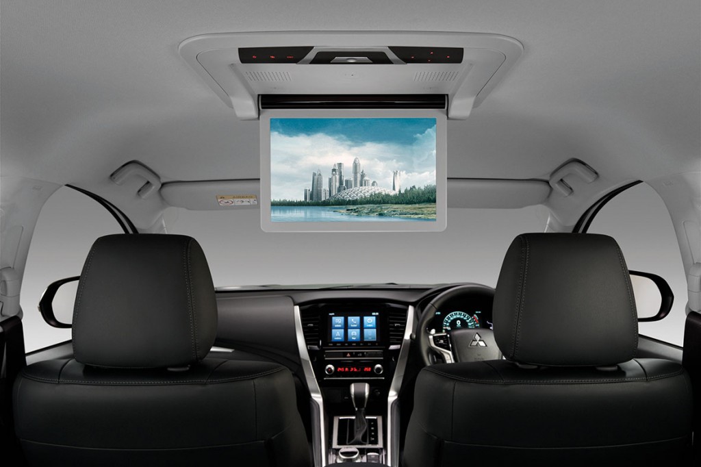 Rear-Entertainment-System---Wide-Screen-12.1-inch-