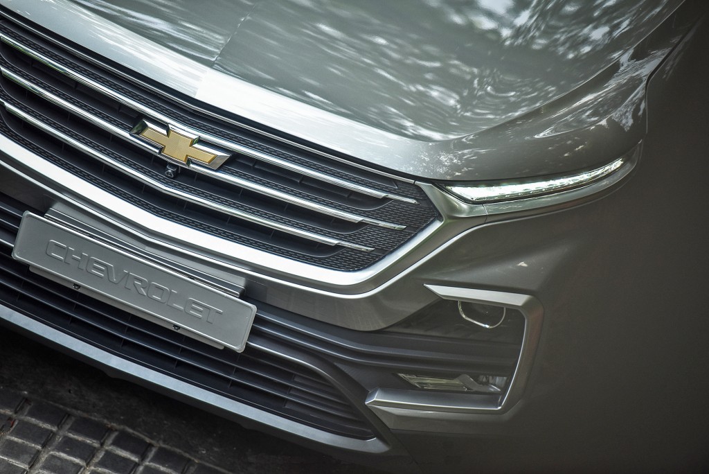 All-New Chevrolet Captiva Premier_ext. grille_small