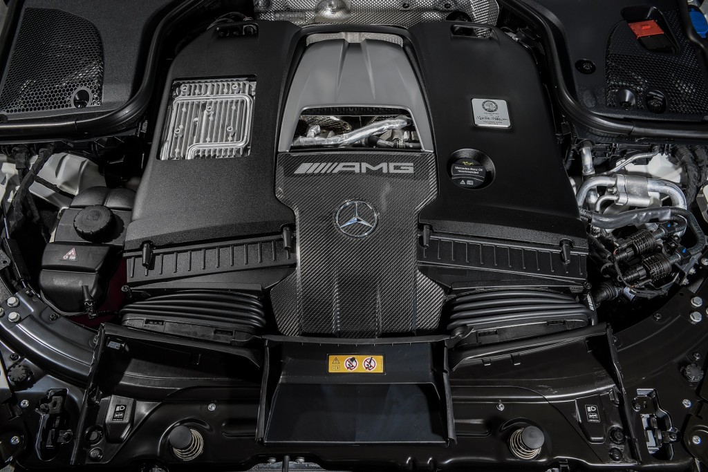 Mercedes-AMG GT 63 S 4MATIC+ 4-Door Coupé (40)