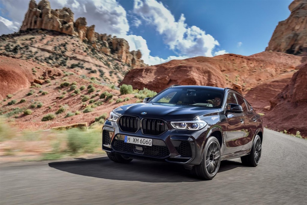 P90367343_highRes_the-new-bmw-x6-m-and (Large)