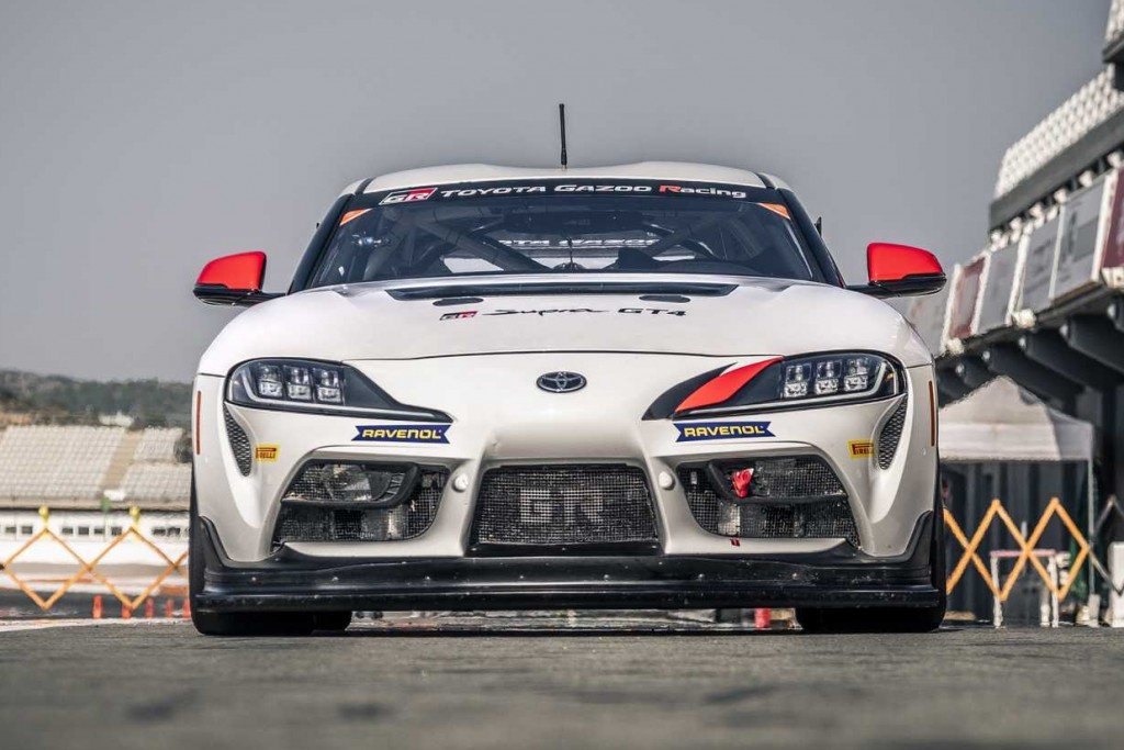 toyota-supra-gt4-race-car (3)