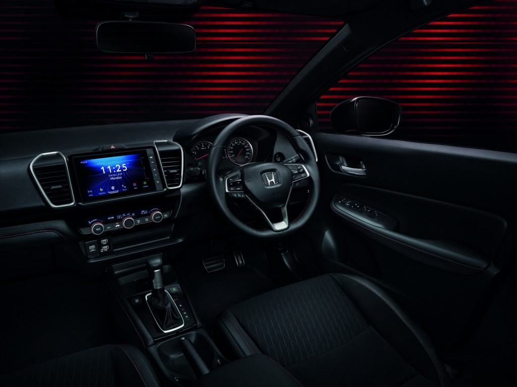 All-new Honda City_Console_Multi-function Steering Wheel with HFT