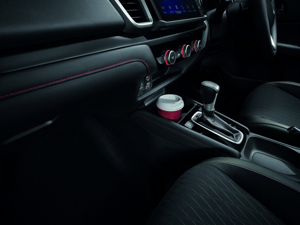 All-new Honda City_Cup Holder_Gear