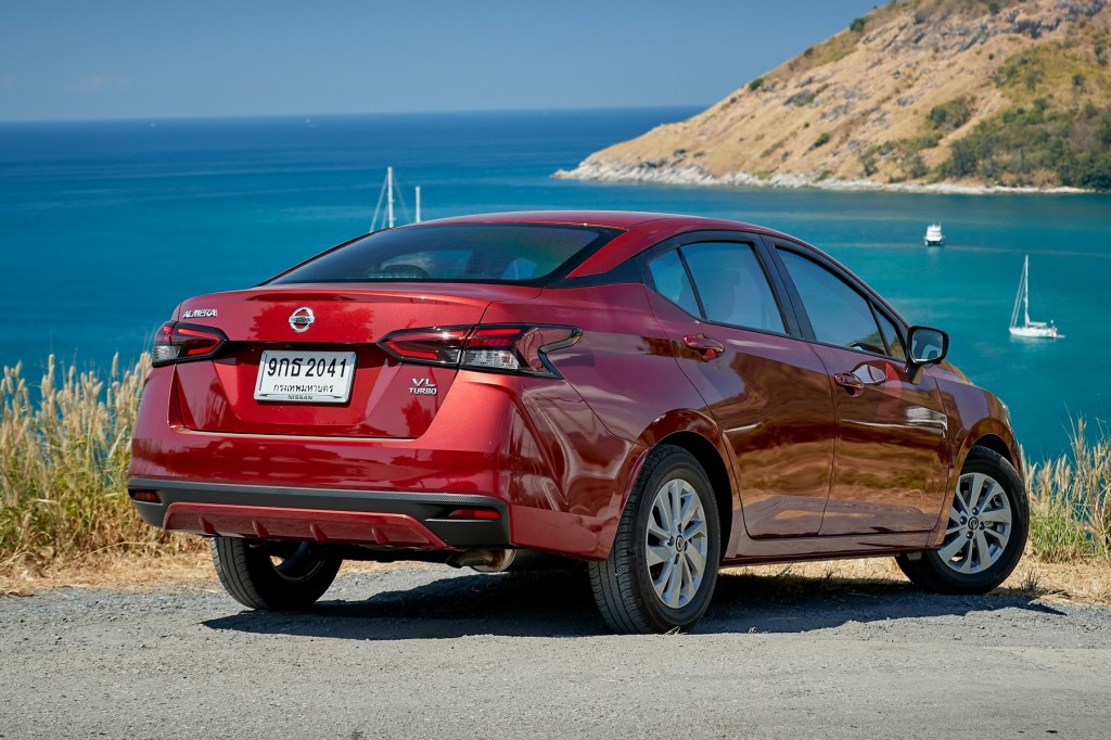 All-New NISSAN ALMERA_Exterior-26