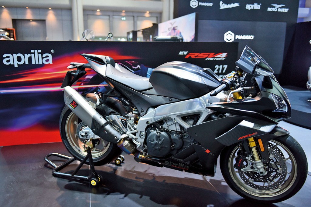 Aprilia-RSV4