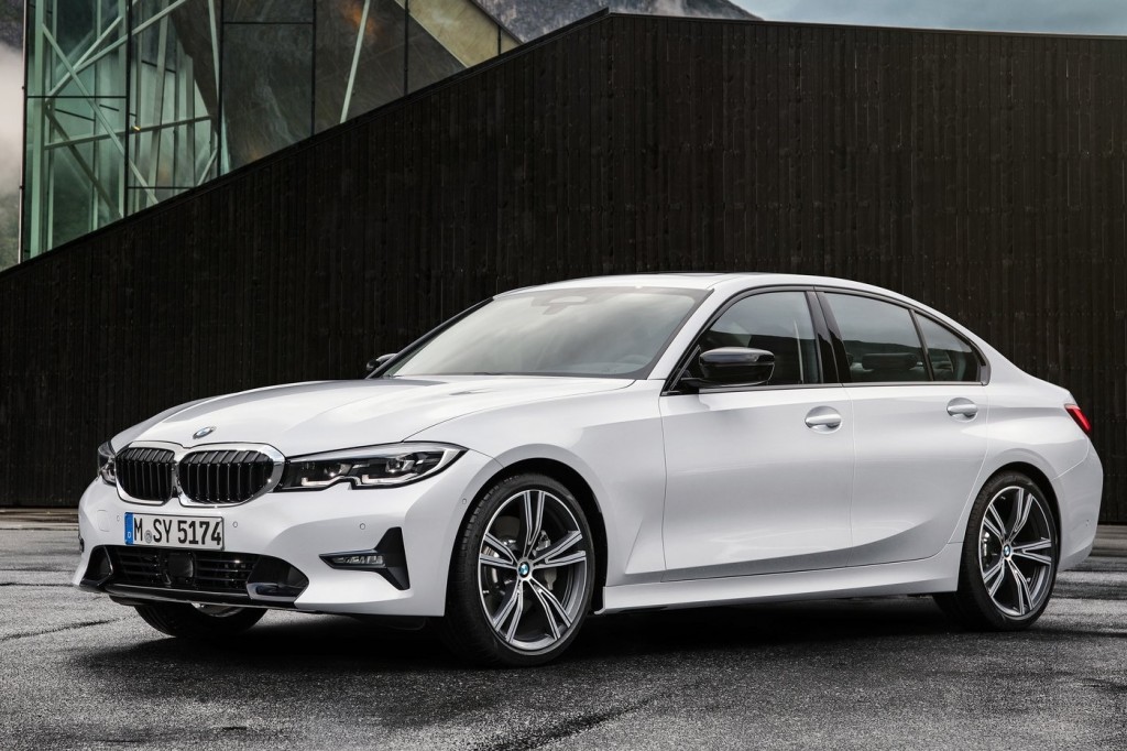 BMW-3-Series-2019-1600-03