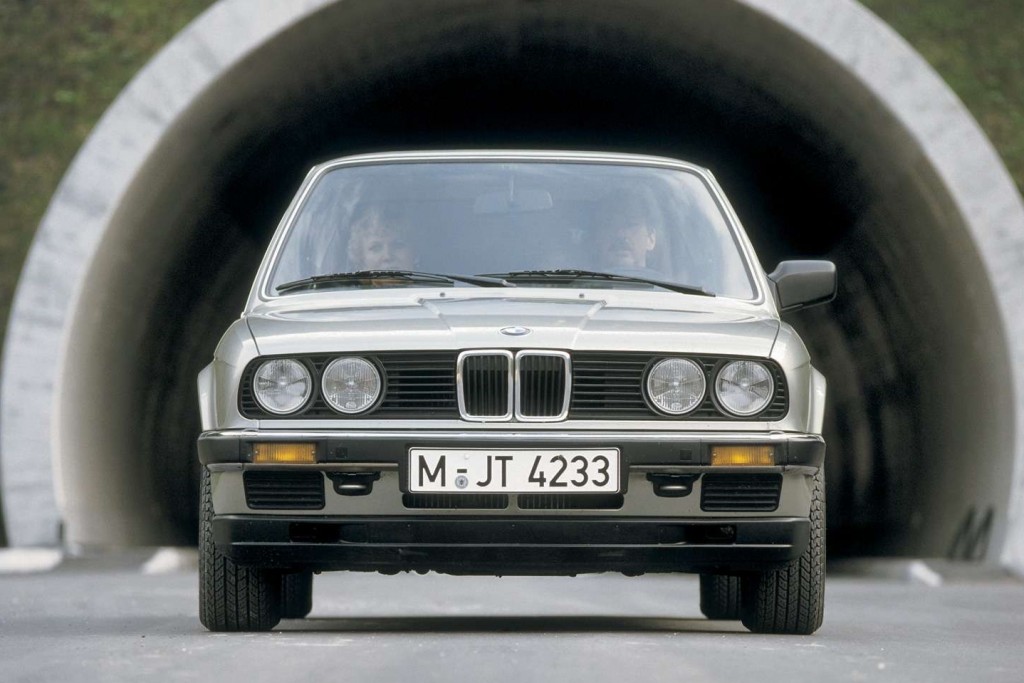 BMW-3_Series-1982-1600-03