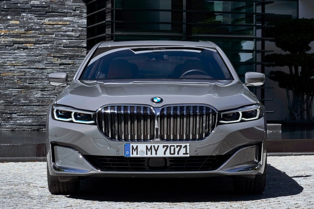 BMW-7-Series-2020-1600-2f