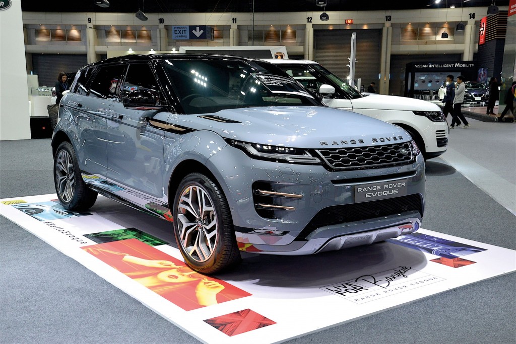 LR-RR-EVOQUE-1