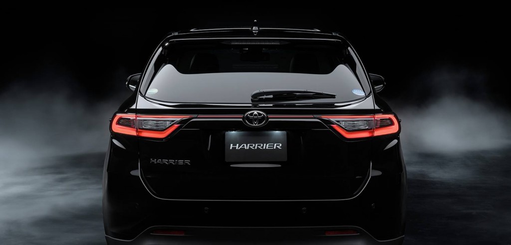 Toyota-Harrier-2