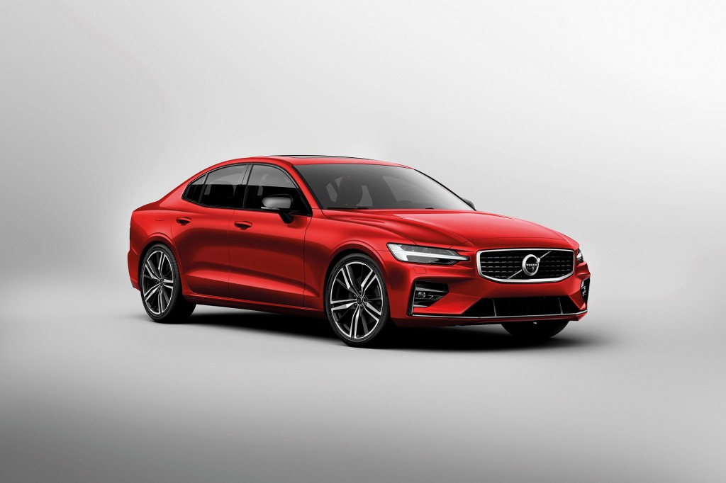 New Volvo S60 R-Design exterior