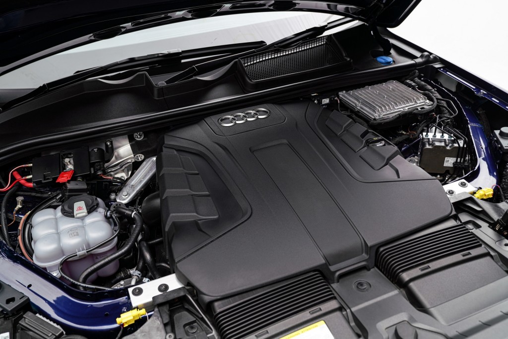 The New Audi Q7 45 TDI quattro S line_เครื่องยนต์ดีเซล เทอร์โบชาร์จ 6 สูบ 3.0 ลิตร_08
