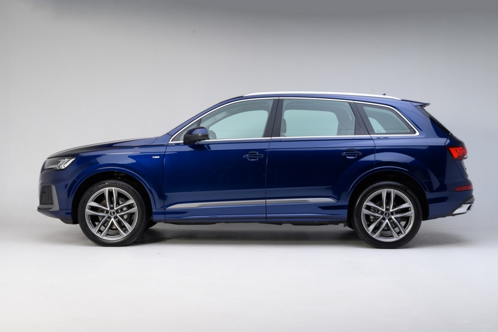 The New Audi Q7 45 TDI quattro S line_05