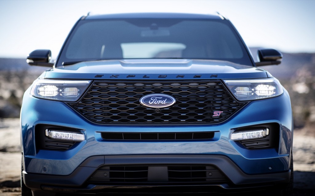 2020-ford-explorer_100704699_h