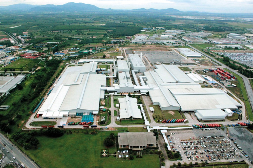 Bird's eye view of GM plant in Rayong. : ¿“æ¡ÿ¡ Ÿß¢Õß‚√ßß“π®’‡ÕÁ¡∑’Ë ®. √–¬Õß : ¿“æ¡ÿ¡ Ÿß¢Õß‚√ßß“π®’‡ÕÁ¡∑’Ë ®. √–¬Õß  (Thailand)