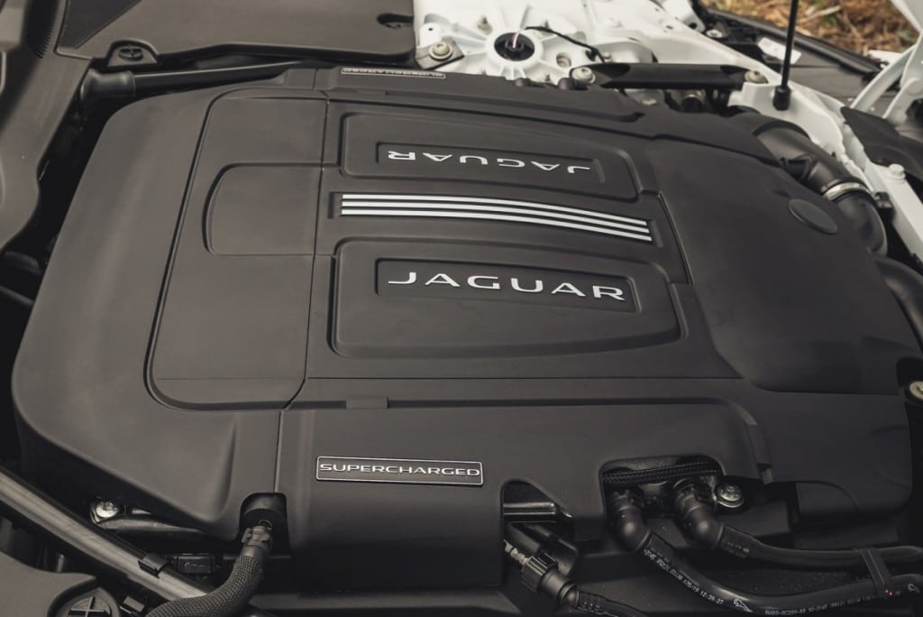 Jaguar-F-Type_Convertible-2021-1600-75