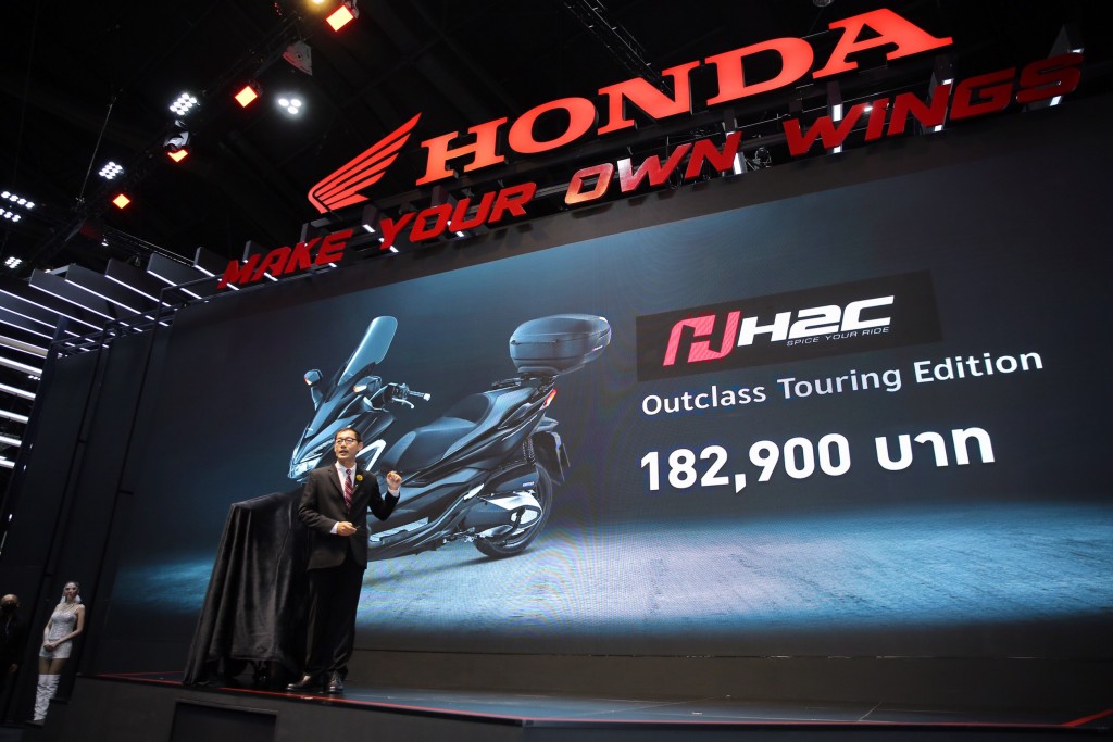 ชุด2motorshow_๒๐๐๗๑๔_2