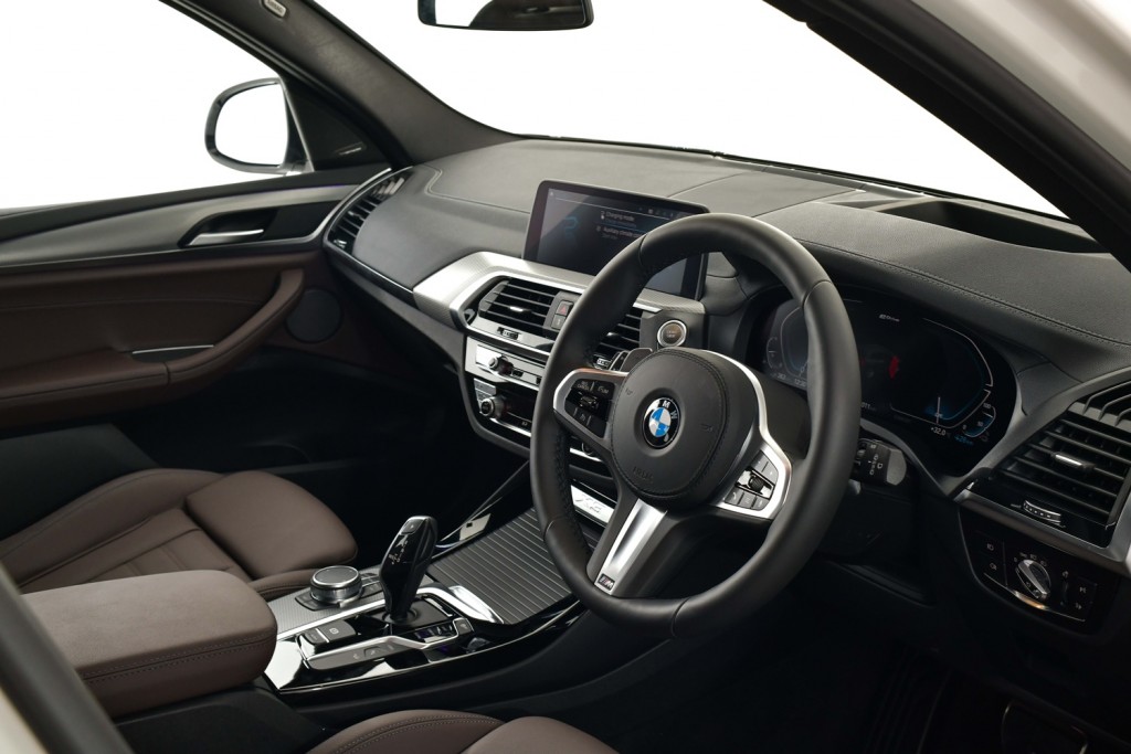 BMW X3 xDrive 30e M Sport AutoinfoOnline (2)