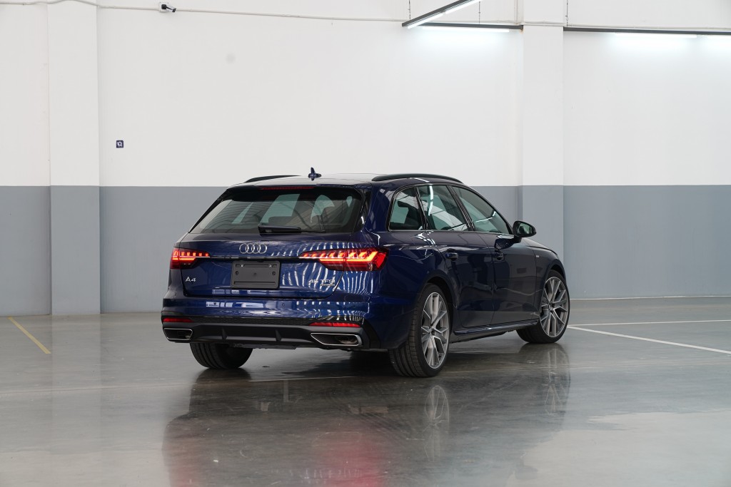 Audi A4 Avant_ภายนอก_03