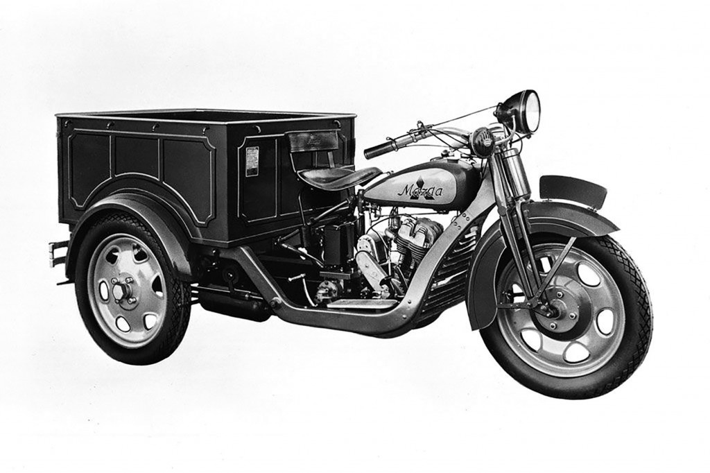 1931 Mazda three-wheel truck copy