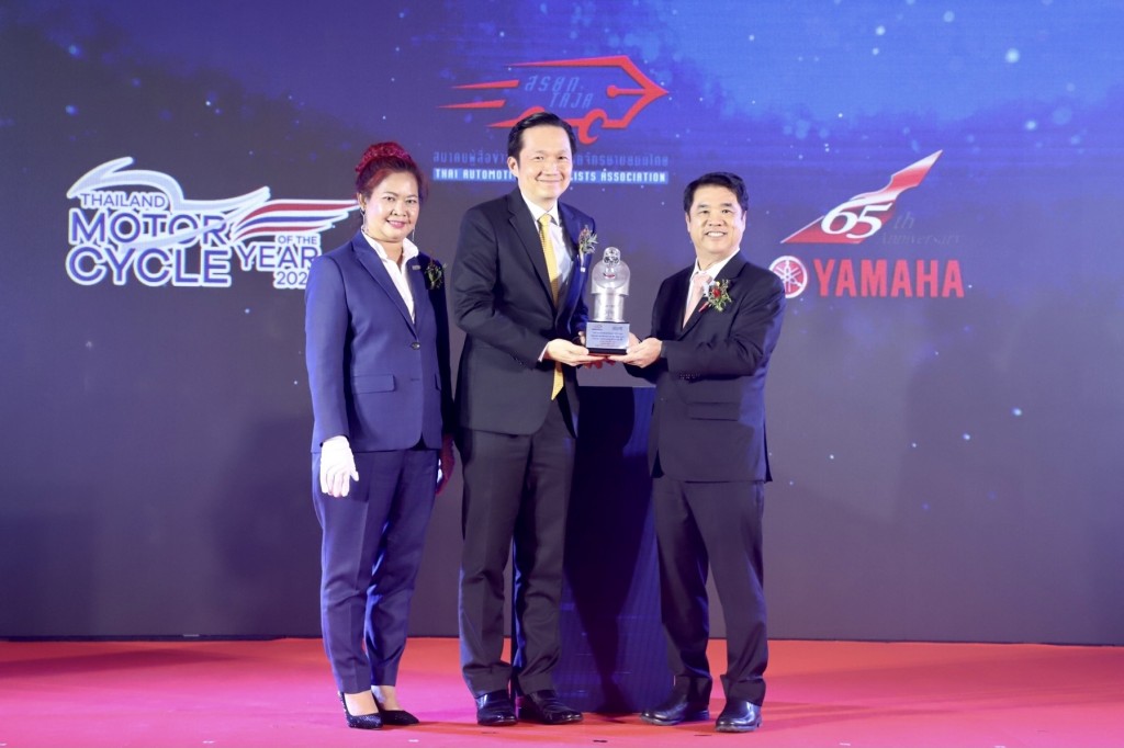 01 “All New YAMAHA NMAX 155” ผงาดคว้ารางวัลสุดยอดมอเตอร์ไซค์แห่งปี