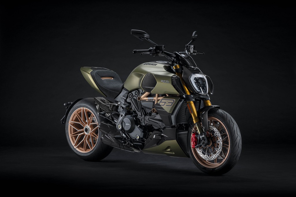 Ducati Diavel 1260 Lamborghini_2