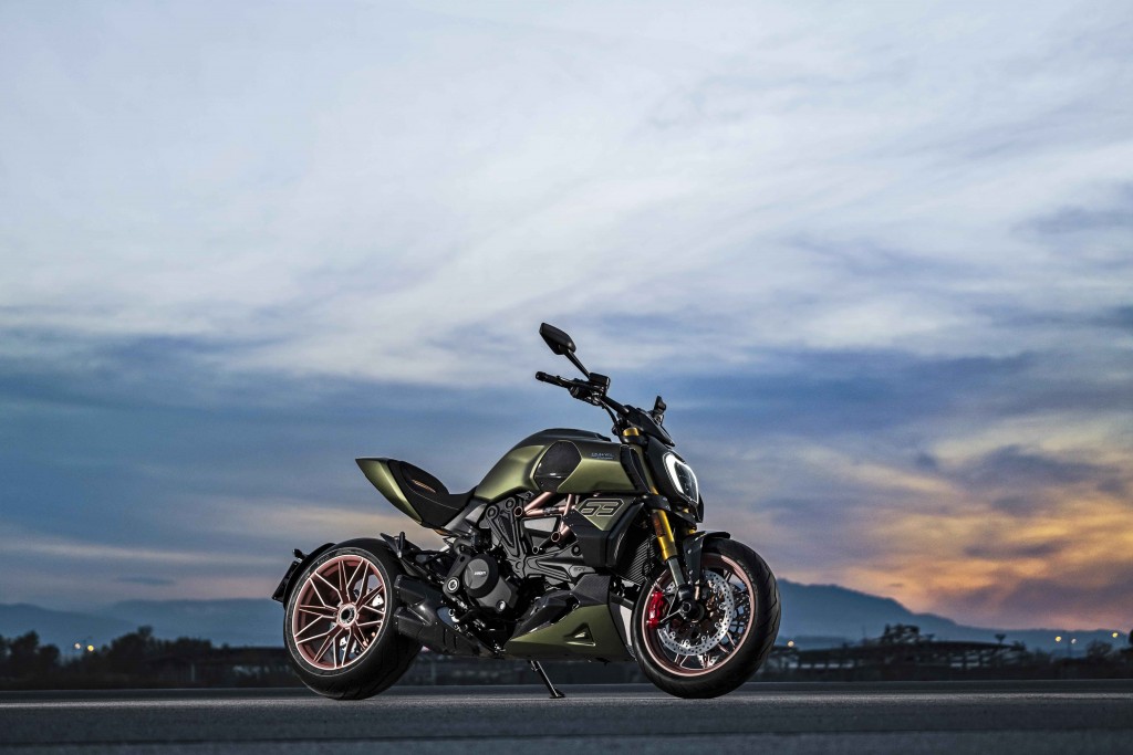 Ducati Diavel 1260 Lamborghini_8