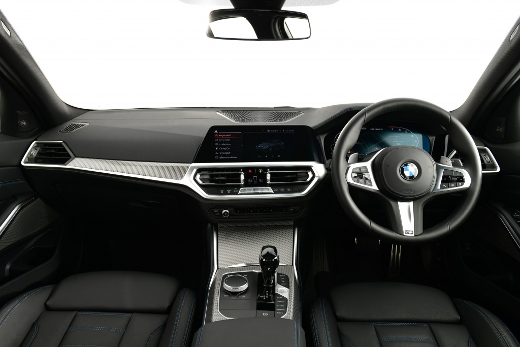 BMW M340i xDrive (18)