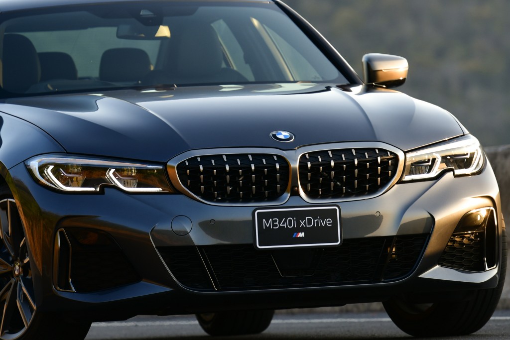 BMW M340i xDrive (2)