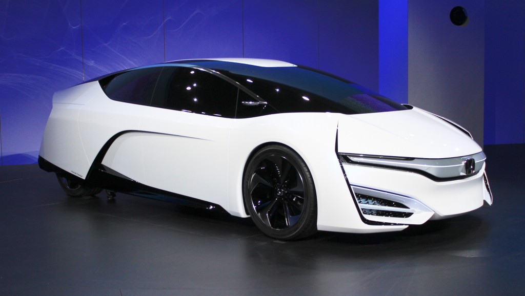 honda-fcev-concept-2013-los-angeles-auto-show_100447347_h