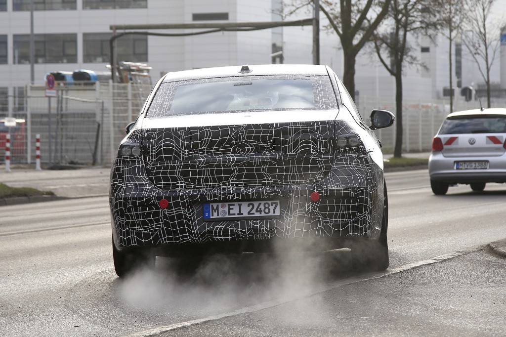 Spy shot of secretly tested future car