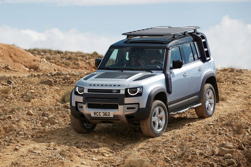 LAND ROVER DEFENDER