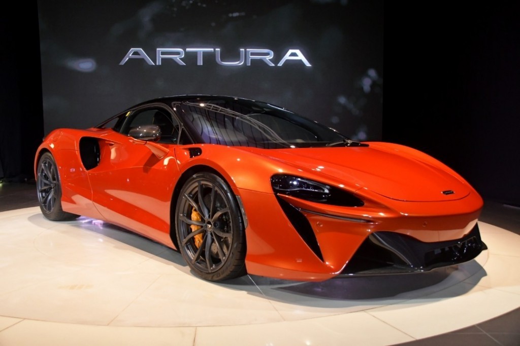 McLaren Artura_210429_1