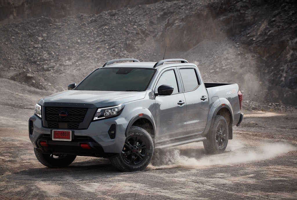 New_NISSAN_NAVARA_16