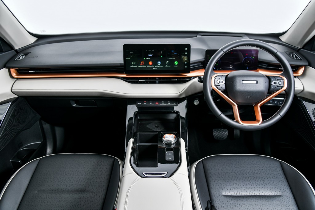 HAVAL H6 Interior_0001