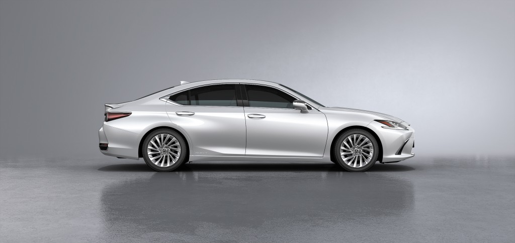 Lexus ES 300h (28)