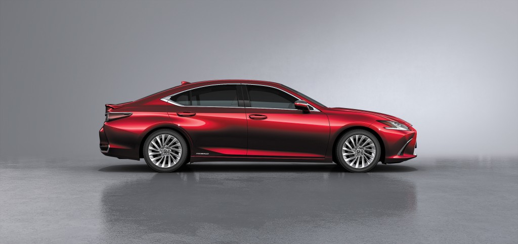 Lexus ES 300h (34)