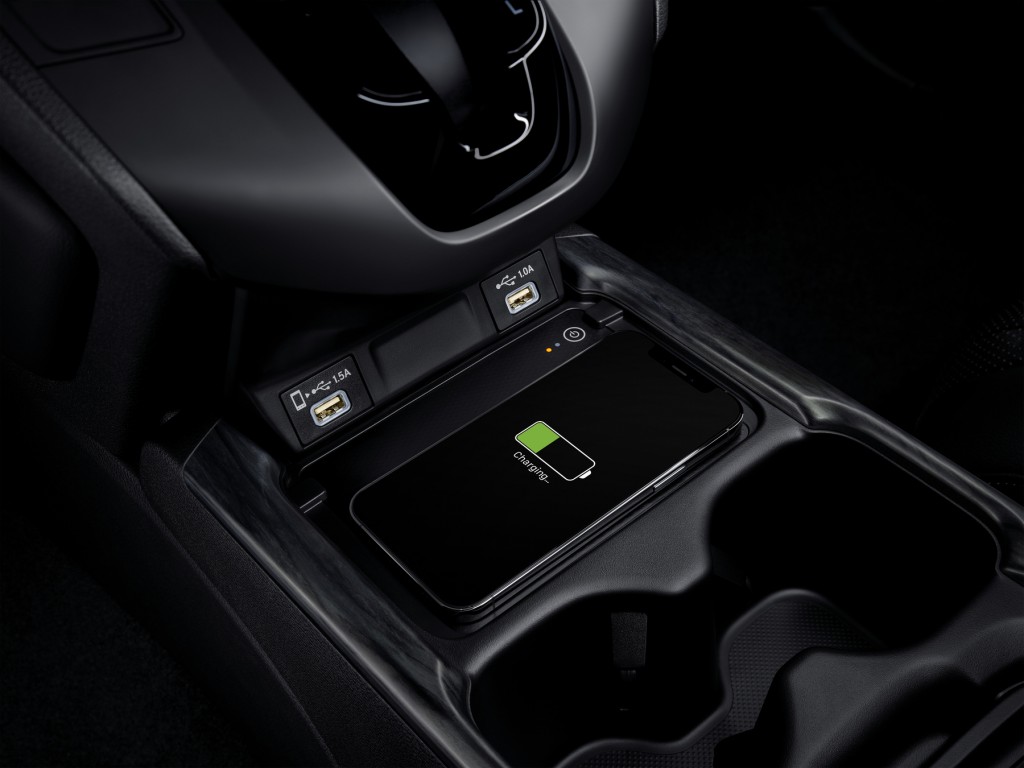 New Honda CR-V_BLACK EDITION_Wireless Charger
